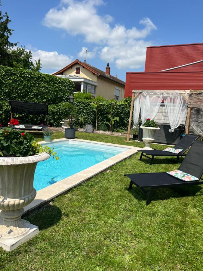 L'Escale Chambres Et Table D'Hotes Verdun-sur-le-Doubs Εξωτερικό φωτογραφία